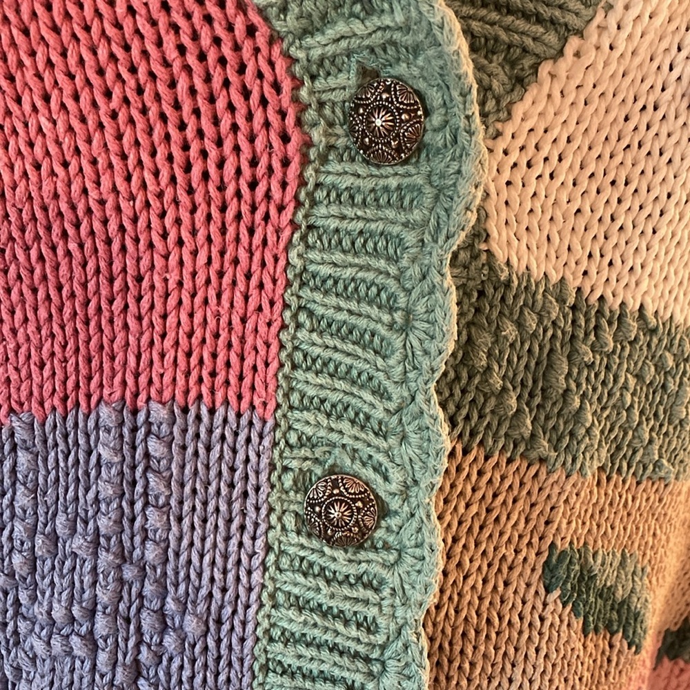 Vintage Floral Sweater Vest - Picture 7 of 13
